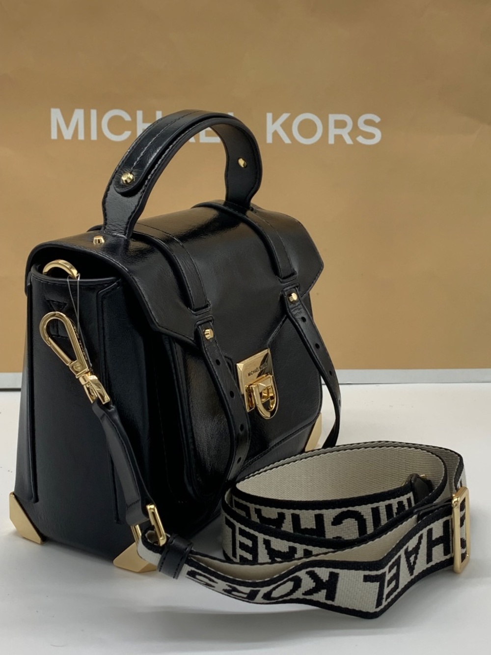 Michael kors Manhattan Medium Patent Faux Leather Satchel Black - Picture 5 of 15